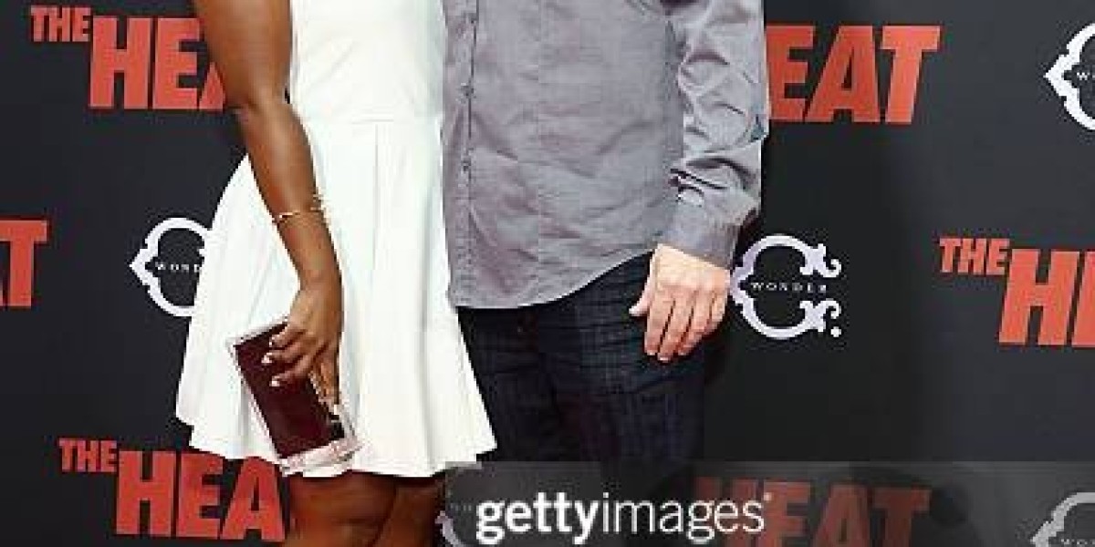 Nia Renee Hill: A Multi-Talented Actress, Writer, and Creative Personality