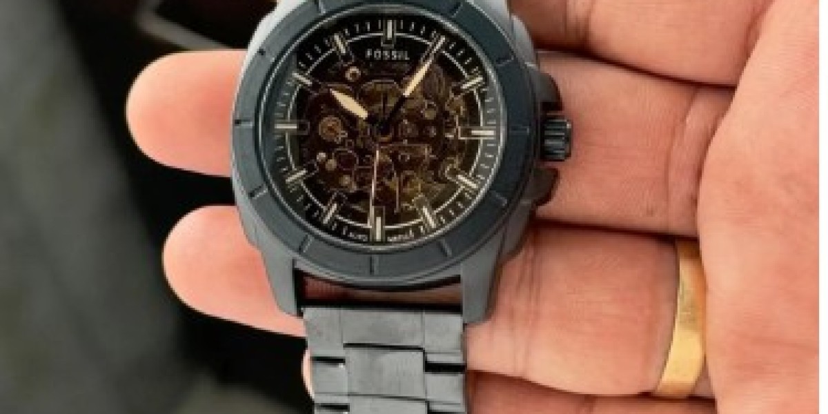 What are the key features of Emporio Armani first copy watches?