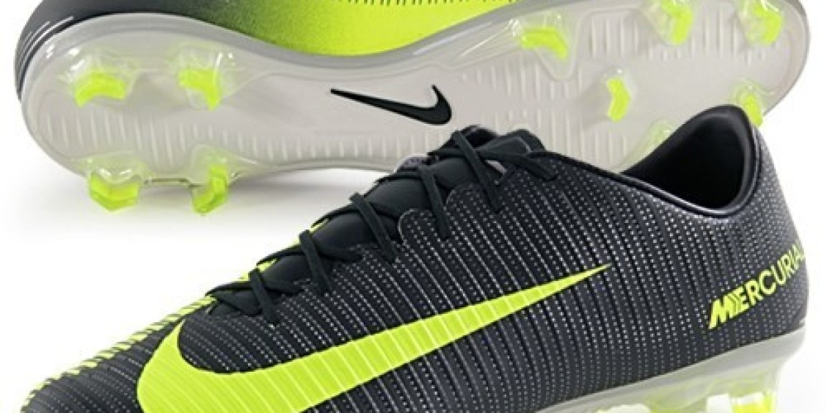 The Definitive Guide to Nike Running Shoes and Performance Sneakers for Men