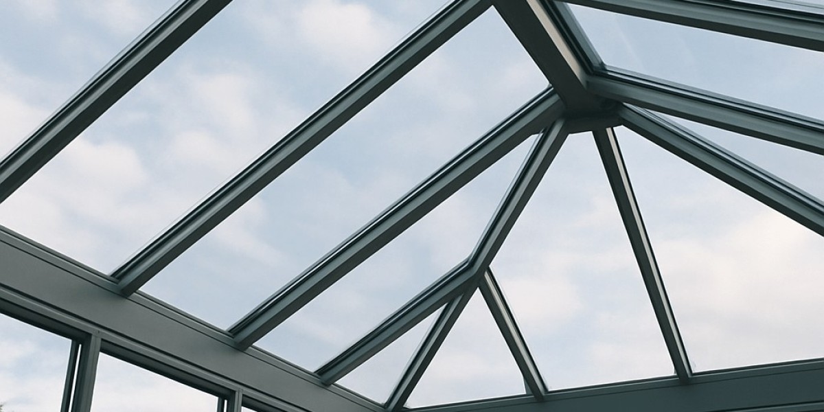 Why Homeowners Search for Conservatory Insulation Near Me in Winter