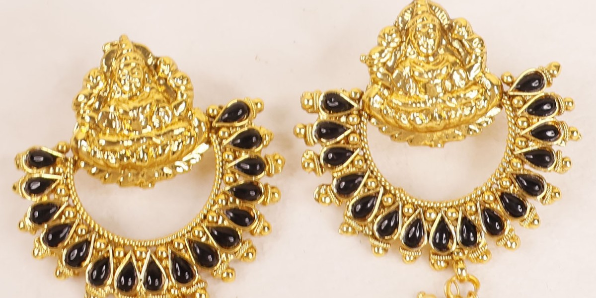 This year's top Jadau jewellery trends that every fashionista should follow