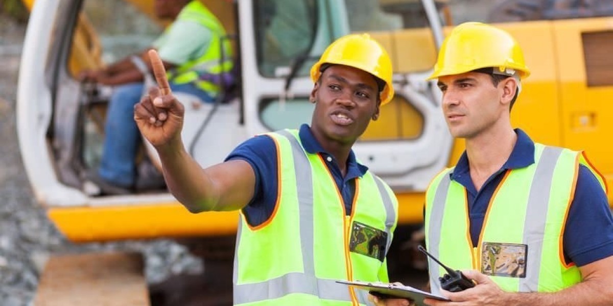 Essential Tips to Identify Hazards When Accessing Roofs