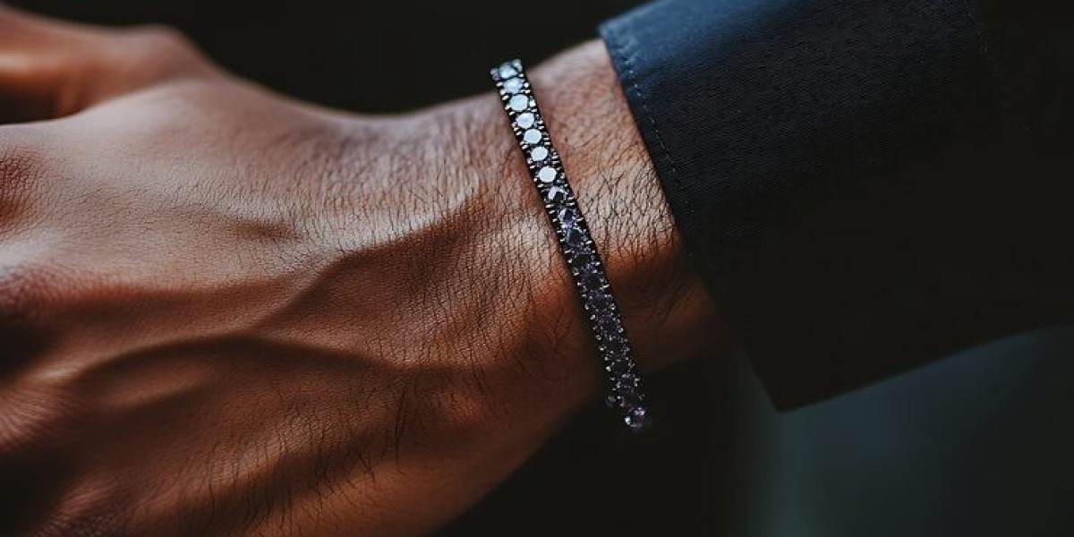 Men’s Diamond Bracelets That Show Success and Confidence