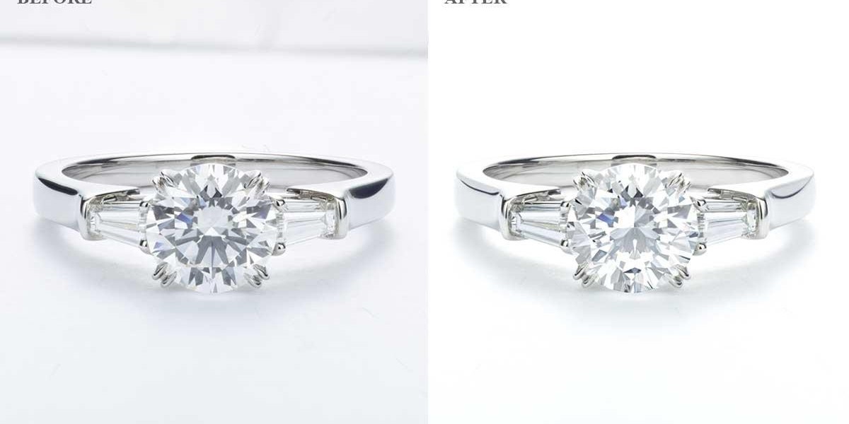 Retouching Vintage & Antique Jewelry: Maintaining Character, Enhancing Detail