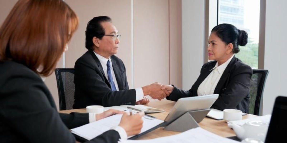 How Employment Lawyers Houston Can Protect Your Workplace Rights